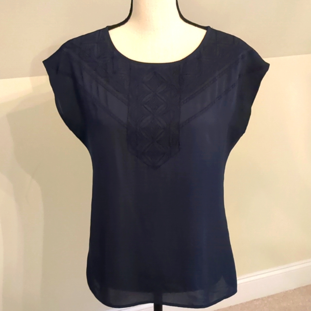 Sleeveless Blouse, Banana Republic, Size XS
